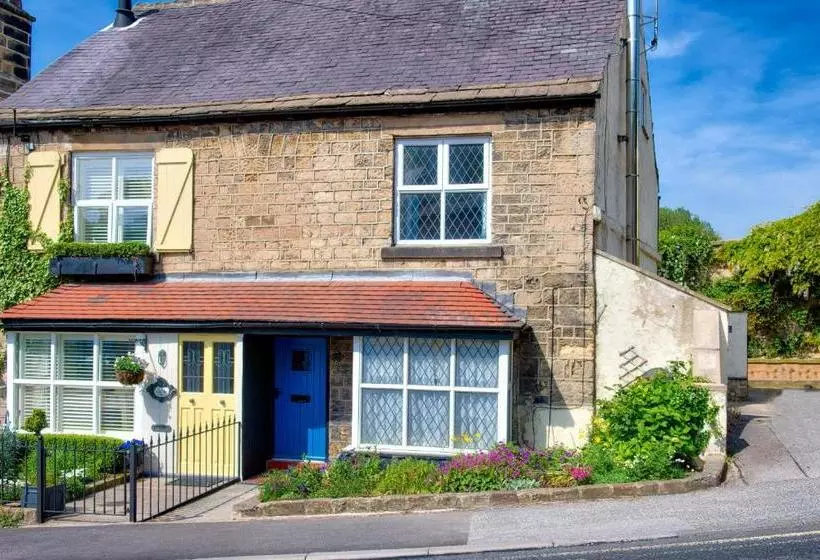 ホテル Half Moon Cottage