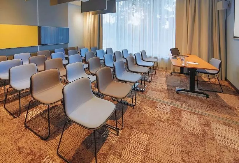 ホテル Ibis Irkutsk Center