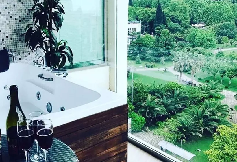 Hotelli Marina Yacht