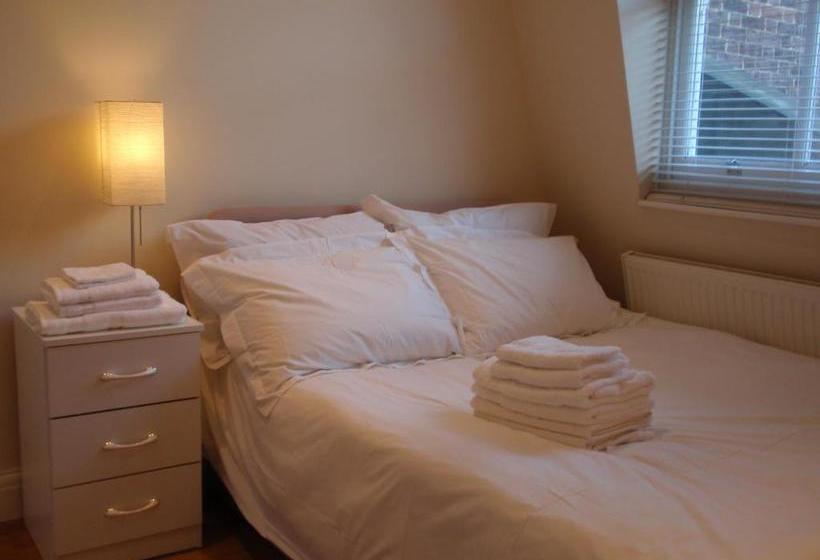 בית מלון כפרי Marylebone Lodge