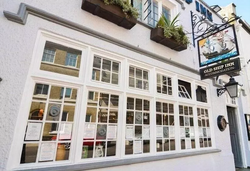 Hotelli Old Ship Inn