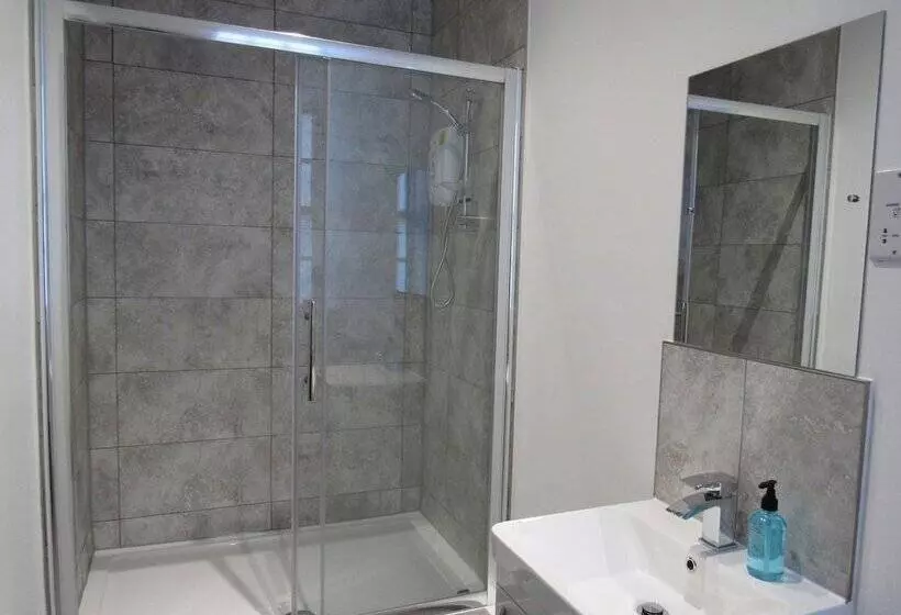 Hotelli Pear Tree Inn