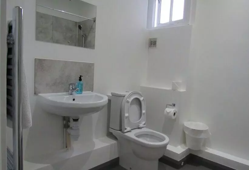 Hotelli Pear Tree Inn