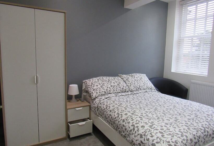 酒店 Pear Tree Inn