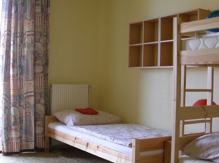 酒店 Penzion U Lesa