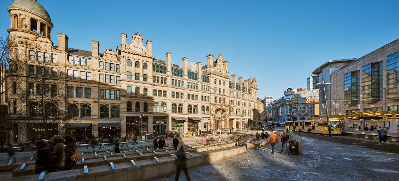 호텔 Roomzzz Manchester Victoria