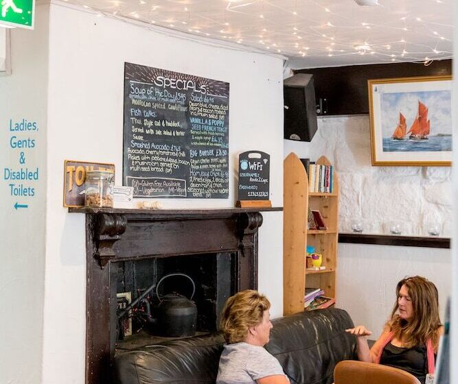 Hotel Route 2 Topsham