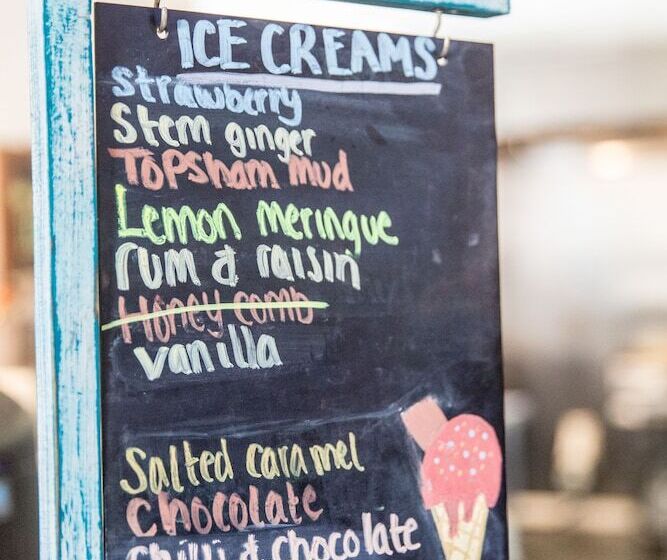 Hotel Route 2 Topsham