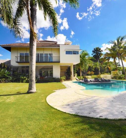 هتل Sea Horse Ranch