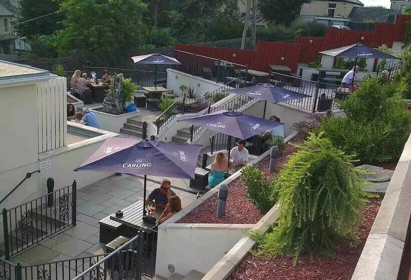 Hotelli The Fountain Inn