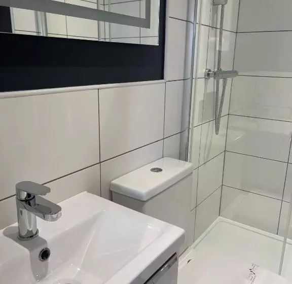 Hotelli The Horseshoe And Castle