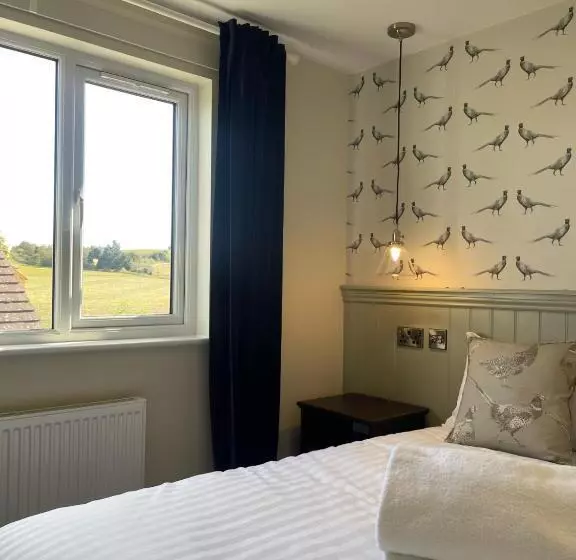 Hotelli The Horseshoe And Castle