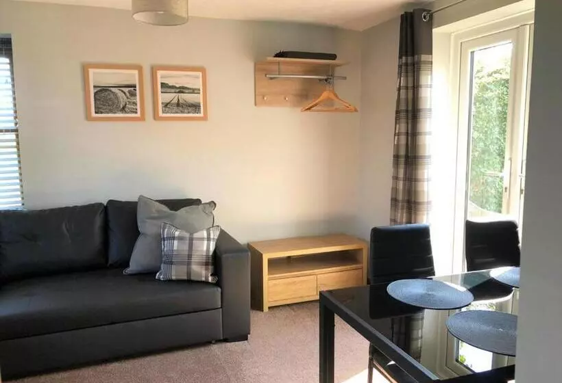 Hotelli The Horseshoe And Castle