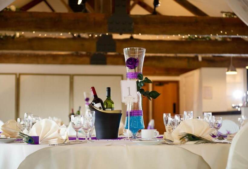 فندق Thornbury Lodge