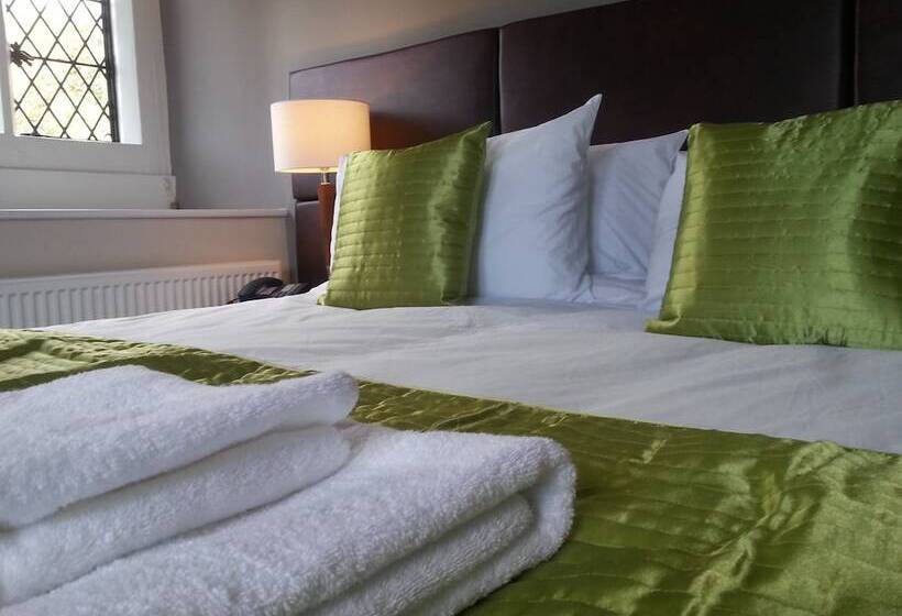 فندق Thornbury Lodge