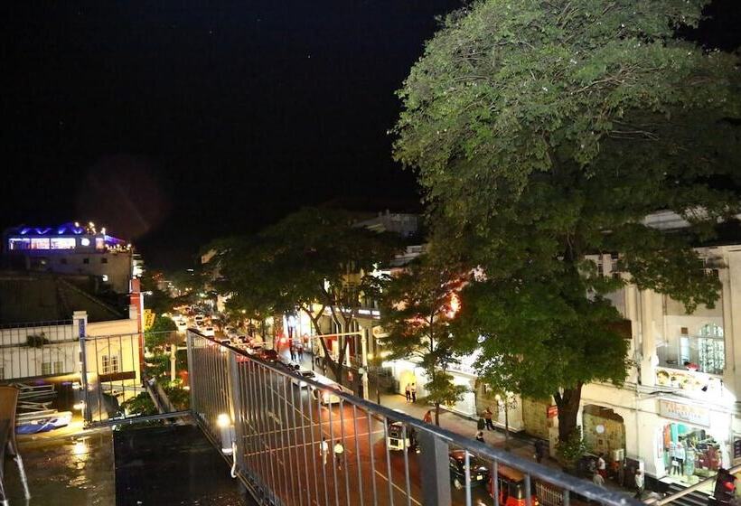 Impala City Hotel And Hostel Kandy 50