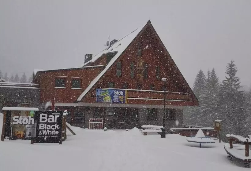 Ski Hotel Stoh
