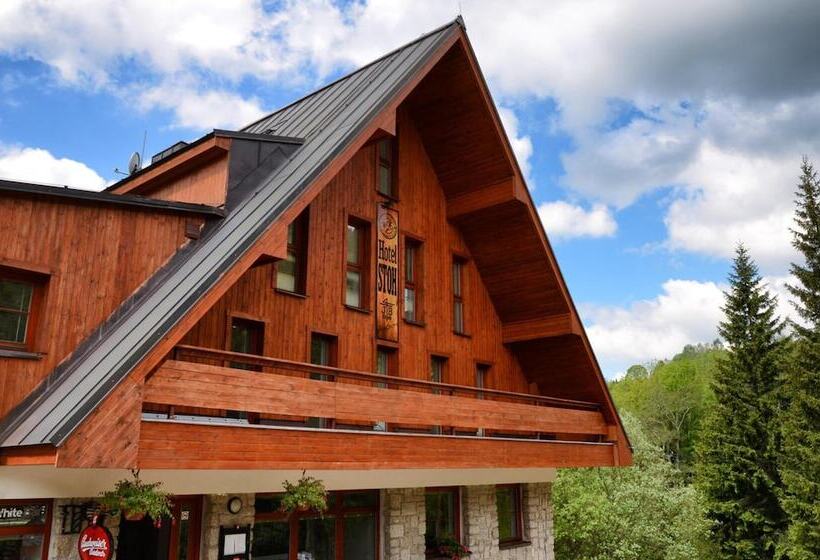 Ski Hotel Stoh