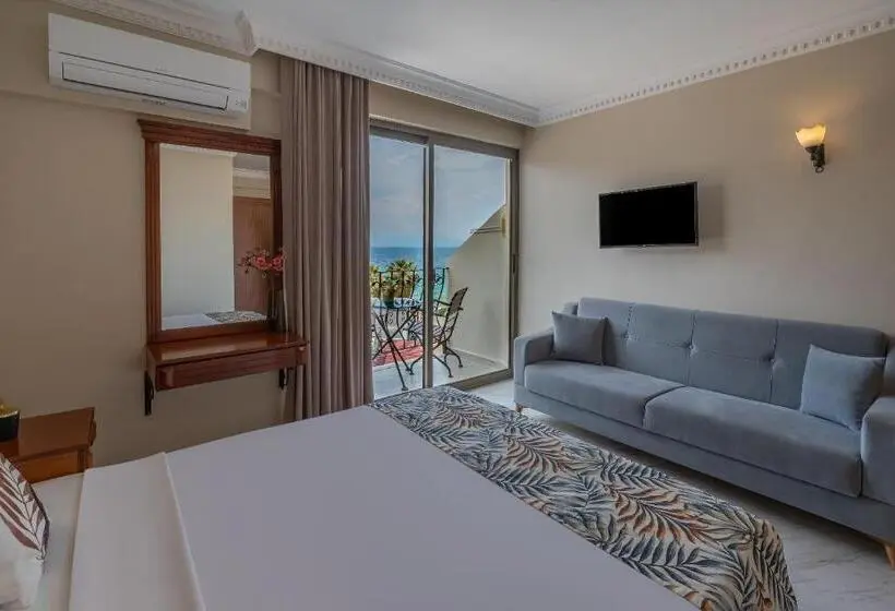 Rosy Suites