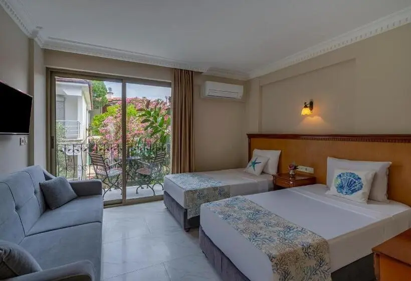 Rosy Suites