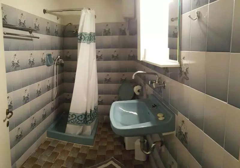Epi Apartments
