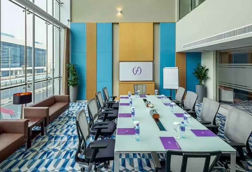 Flora Inn Hotel Dubai Airport