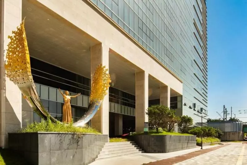 ホテル Golden Tulip Incheon Airport