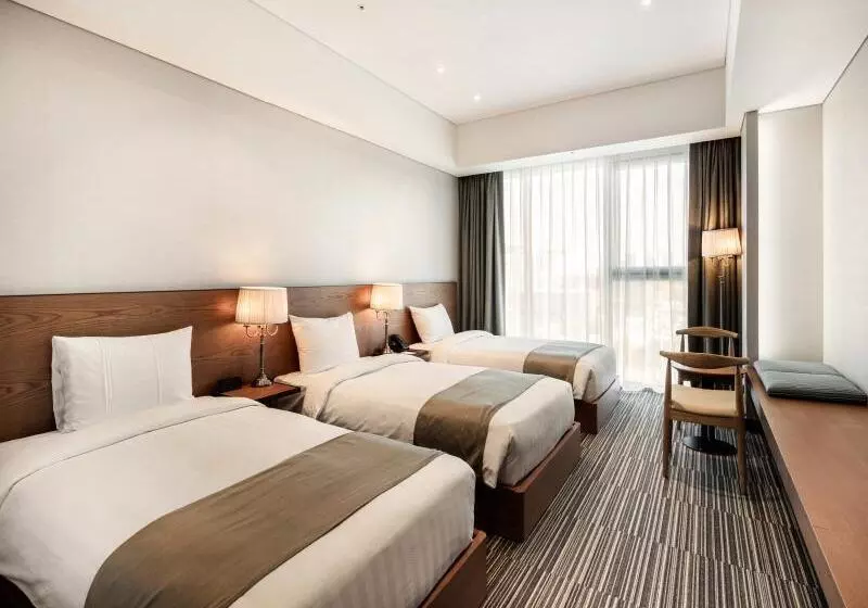 Hôtel Golden Tulip Incheon Airport - Incheon