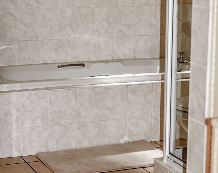 בית מלון כפרי 86 On Langenhoven B&b