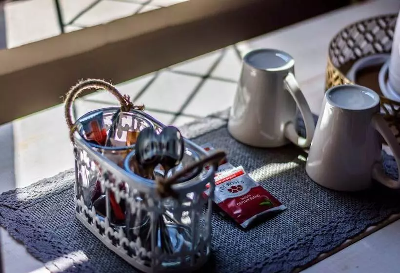 Hotelli 86 On Langenhoven B&b