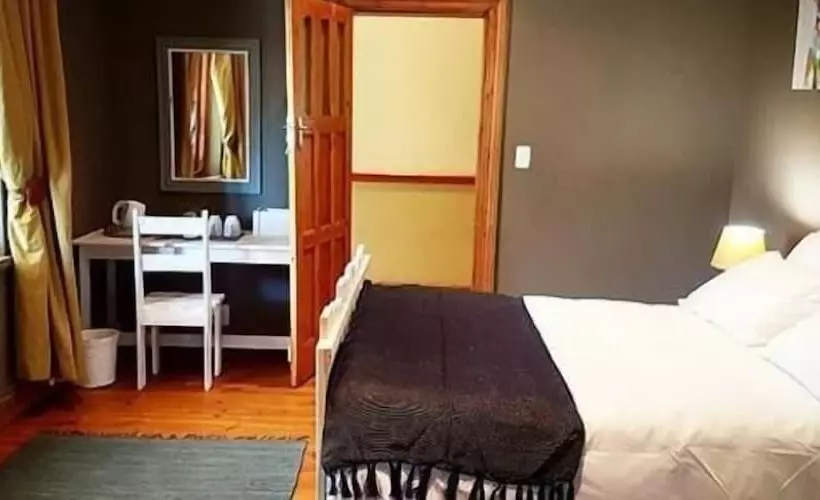 Hotelli 86 On Langenhoven B&b