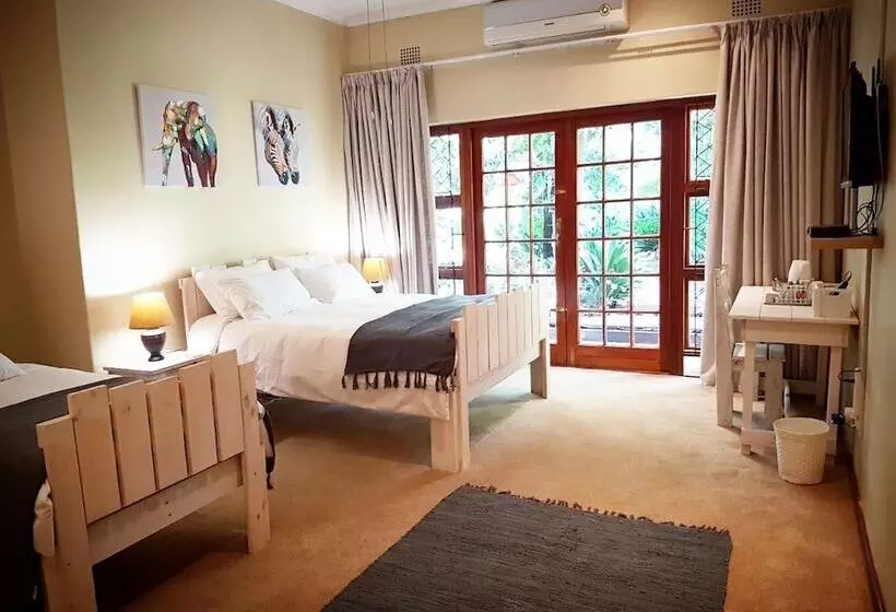 Hotelli 86 On Langenhoven B&b