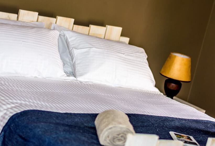 בית מלון כפרי 86 On Langenhoven B&b