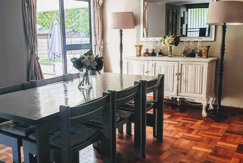 فندق 9 On Drommedaris