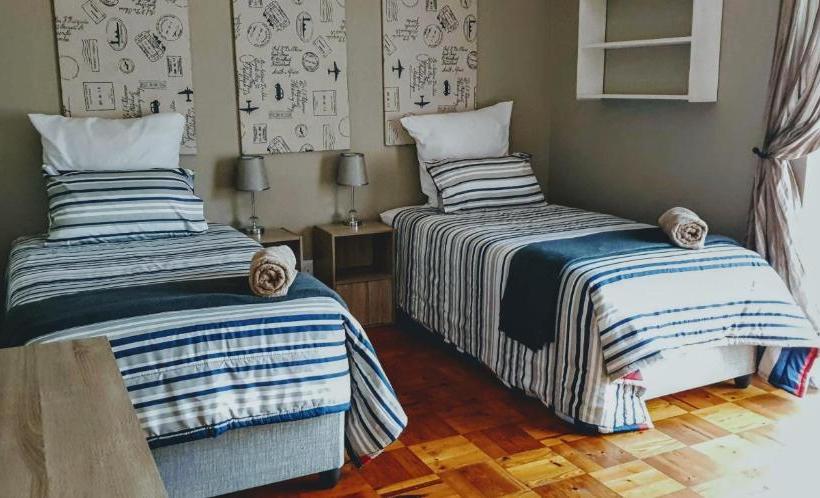 فندق 9 On Drommedaris