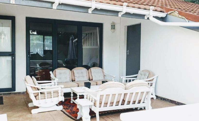 فندق 9 On Drommedaris