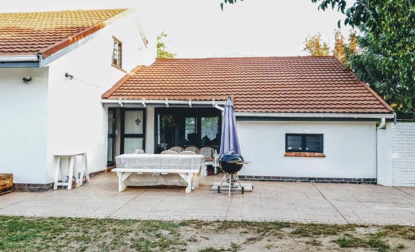 فندق 9 On Drommedaris