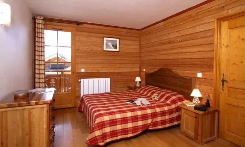 هتل Chalet Odalys Des Neiges