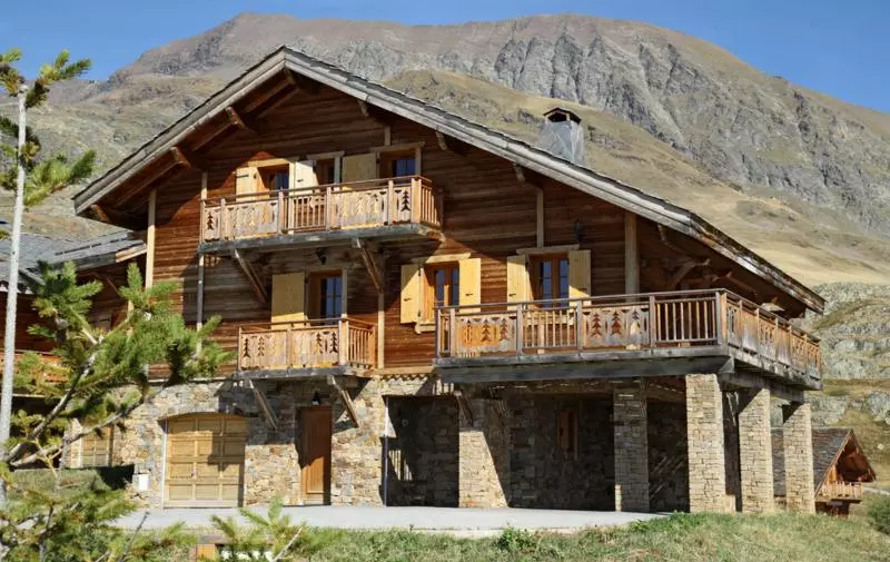 هتل Chalet Odalys Des Neiges