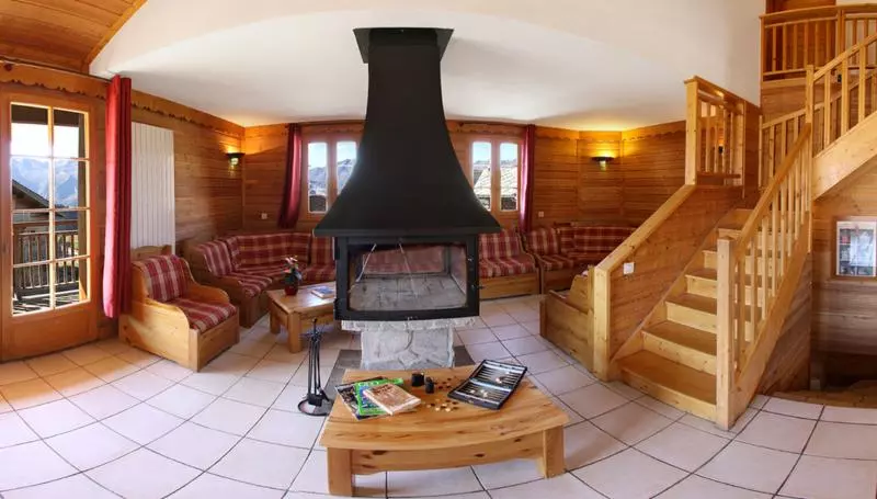 هتل Chalet Odalys Des Neiges