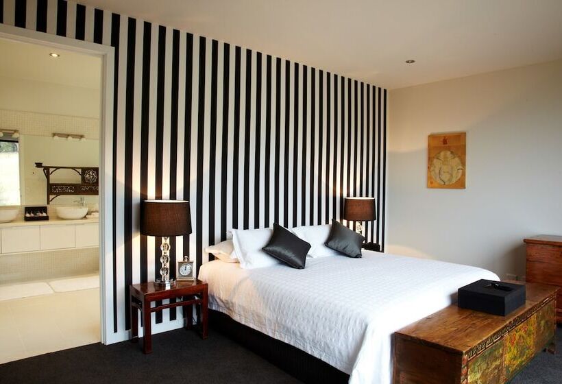 فندق Dragonfly Lodge