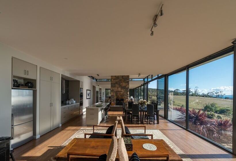 فندق Dragonfly Lodge