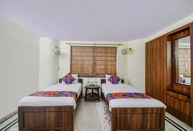 Hotelli Fabexpress Ullash Residency