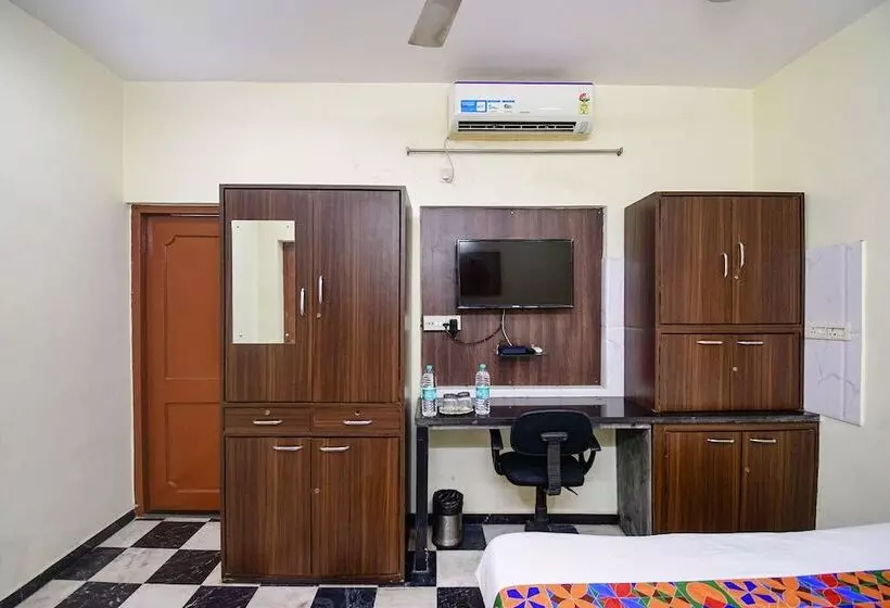 Hotelli Fabexpress Ullash Residency