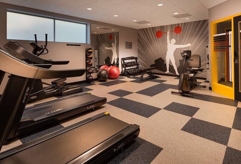 Glo Hotel Asheville Blue Ridge Parkway