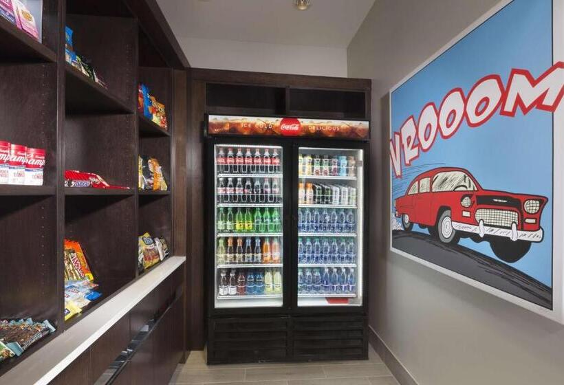 Glo Hotel Asheville Blue Ridge Parkway