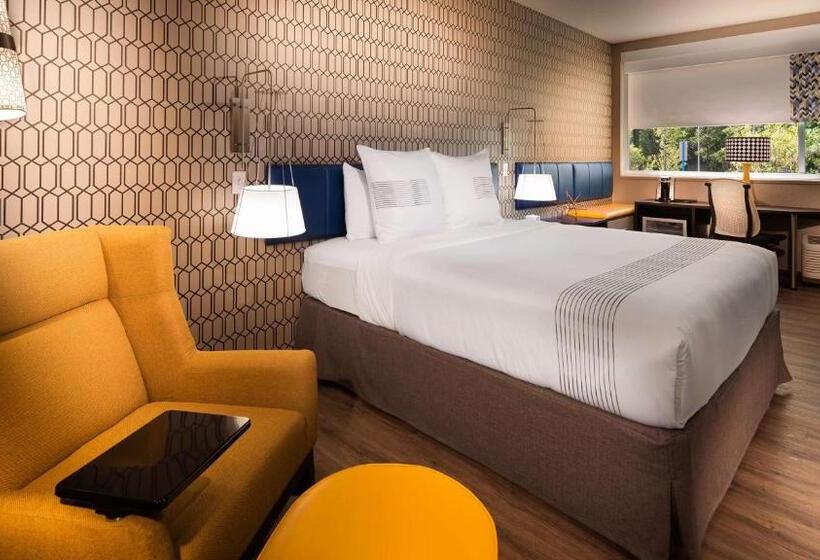 Glo Hotel Asheville Blue Ridge Parkway