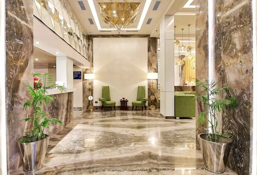 ホテル Golden Tulip Essential Jaipur