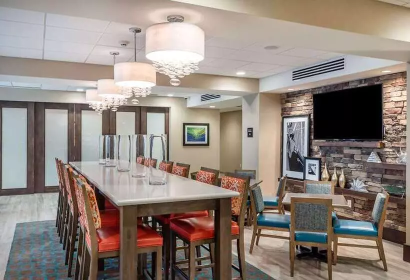Hotelli Hampton Inn Baltimore Bayview Campus