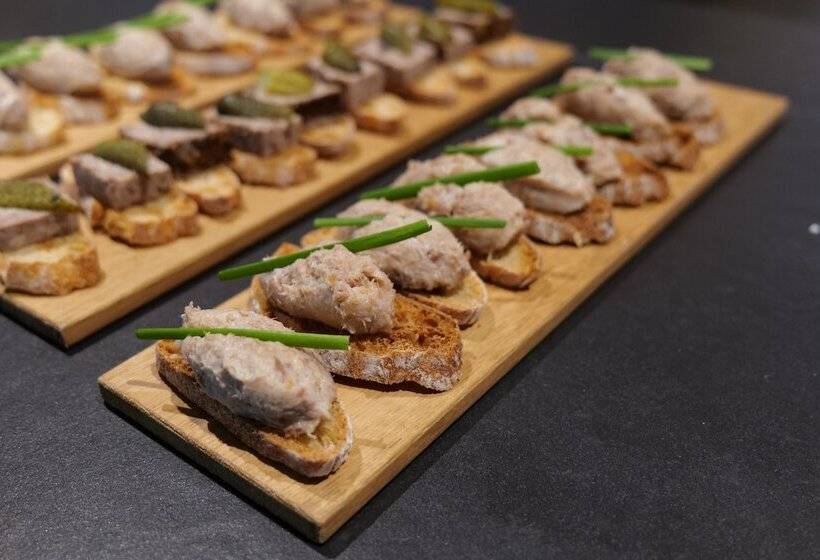 فندق Hilton Garden Inn Bordeaux Centre